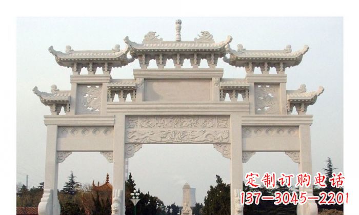 泉州汉白玉三门石雕牌坊