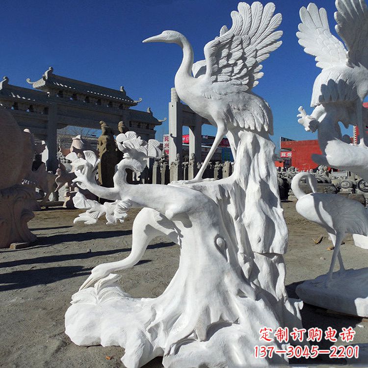 泉州汉白玉仙鹤景观石雕