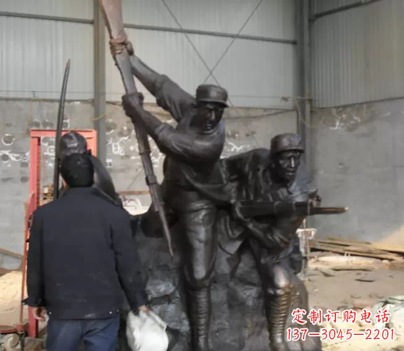 泉州细腻精美的红军雕塑