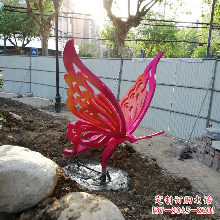泉州红色不锈钢蝴蝶园林摆件
