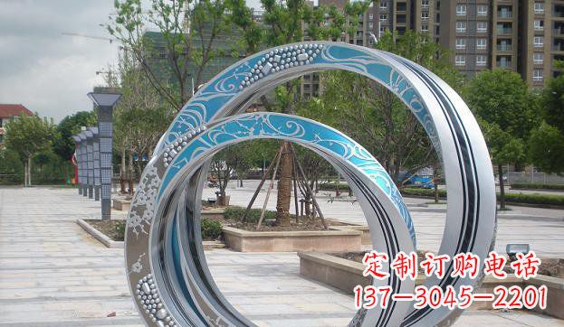 泉州铸造精良的不锈钢圆环雕塑