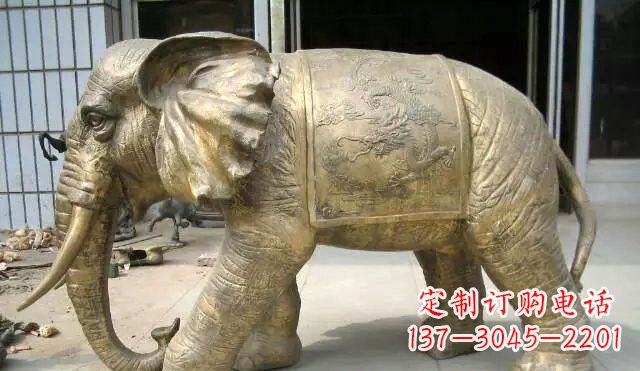 泉州拥有好运的黄铜吉祥大象雕塑