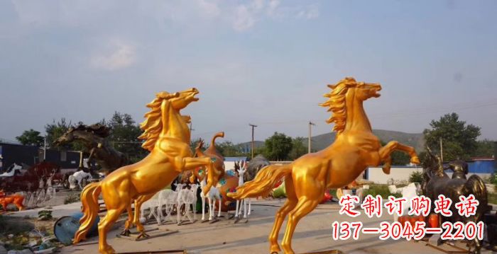 泉州高品质黄铜色奔马铜雕