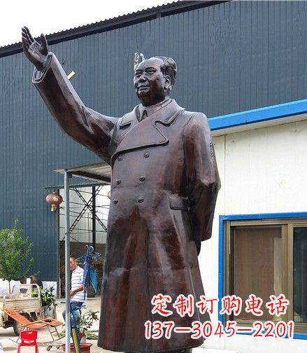 泉州铸造精美的挥手毛主席铜雕像