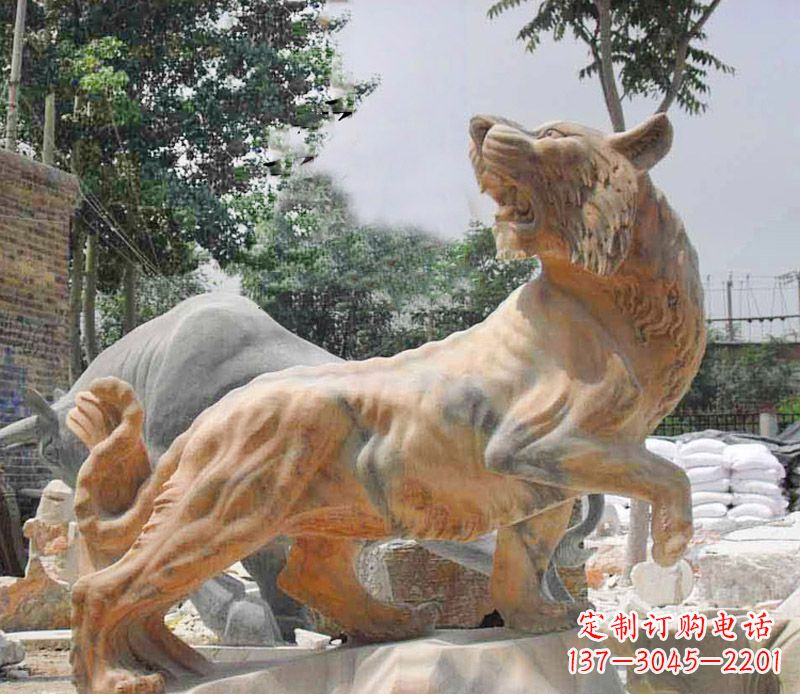 泉州象征力量与尊贵的老虎石雕