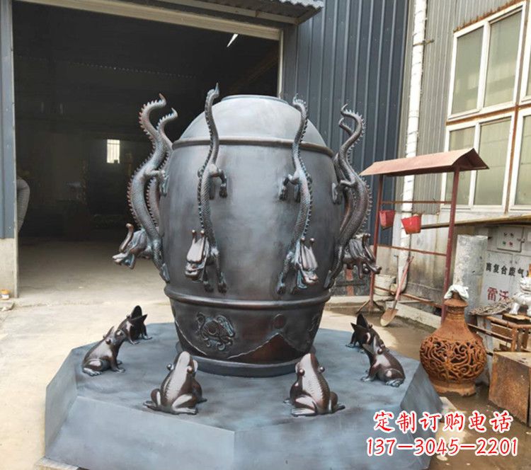 泉州浑天仪玻璃钢仿铜雕塑,活跃校园景观