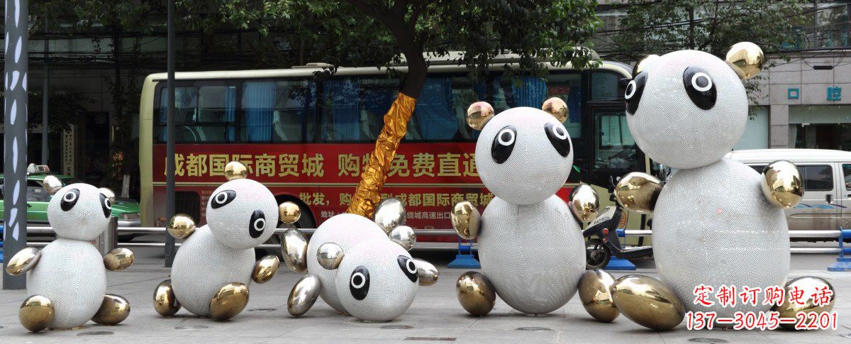 泉州中领雕塑:优雅的不锈钢抽象熊猫雕塑