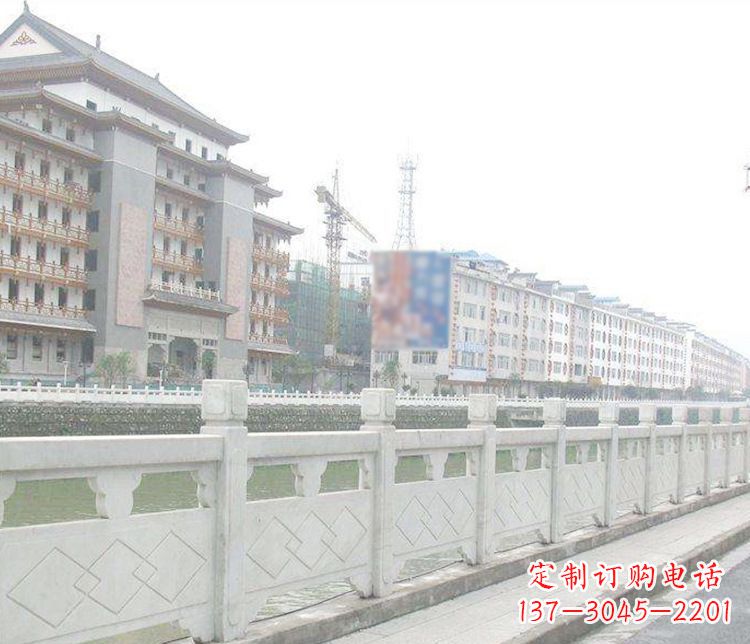 泉州流光溢彩的大理石栏板石雕