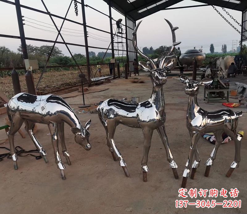 泉州赏心悦目的不锈钢小鹿雕塑