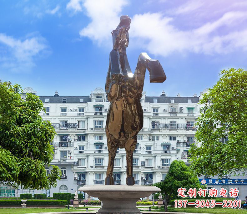 泉州镜面城市经典不锈钢奔马塑像