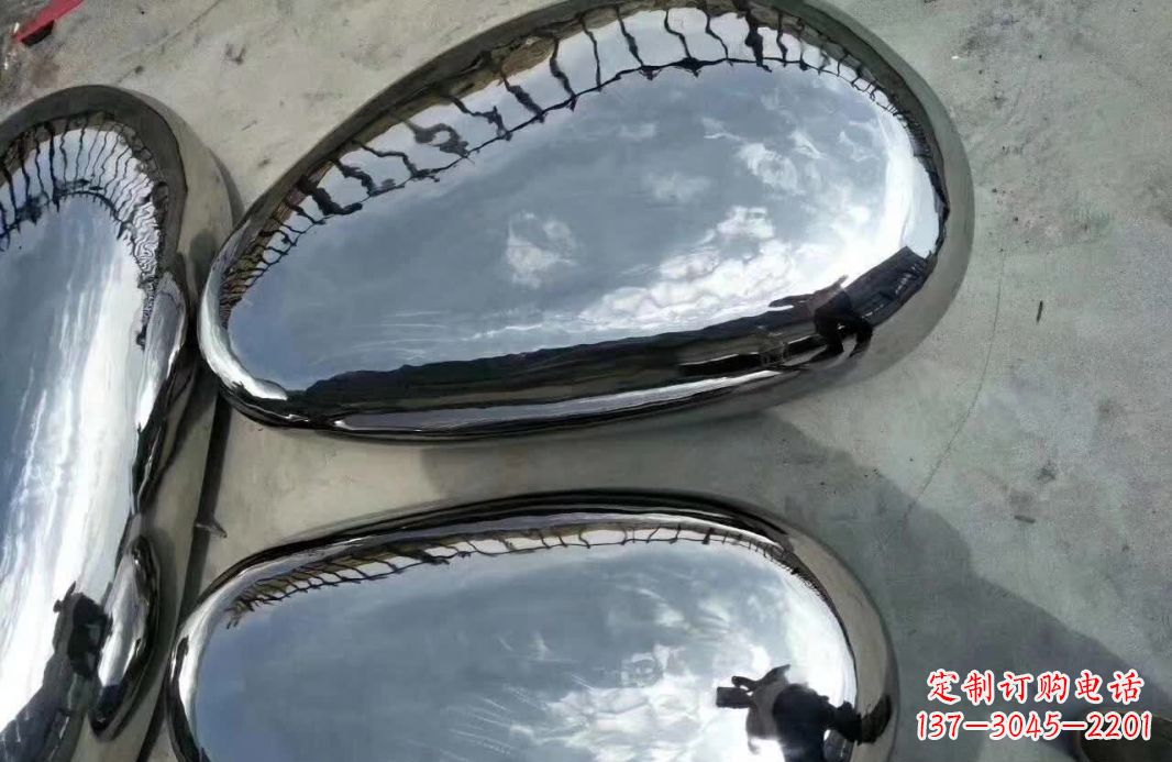 泉州精美的水滴不锈钢雕塑
