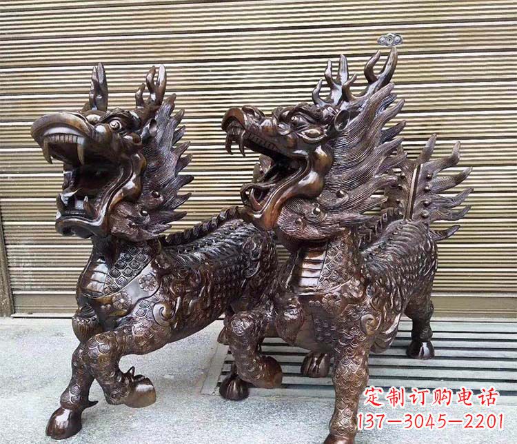 泉州中领雕塑:专业定制酒店门口招财麒麟铜雕