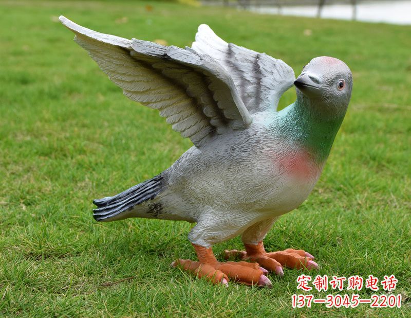 泉州深具历史意义的和平鸽雕塑