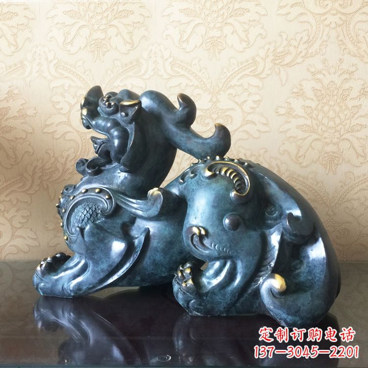 泉州中领雕塑貔貅雕塑——象征着福祉和吉祥