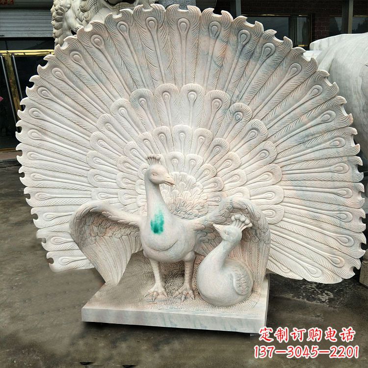 泉州汉白玉孔雀雕塑,传统工艺精致塑造