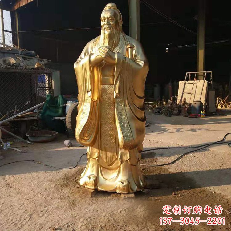 泉州以孔子为精髓的青铜雕塑