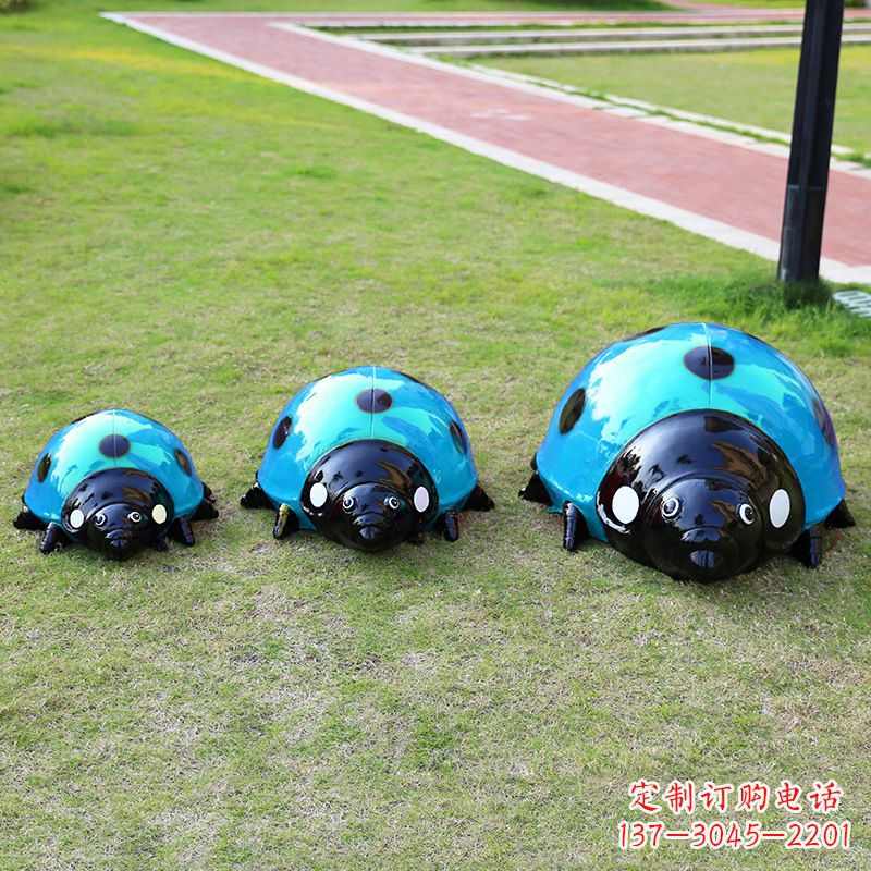 泉州中领雕塑青蓝瓢虫雕塑是一款独特而又精致的…