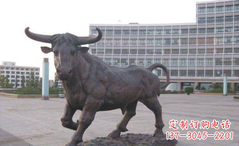 泉州老牛动物广场铜雕,专业定制精美动物雕塑