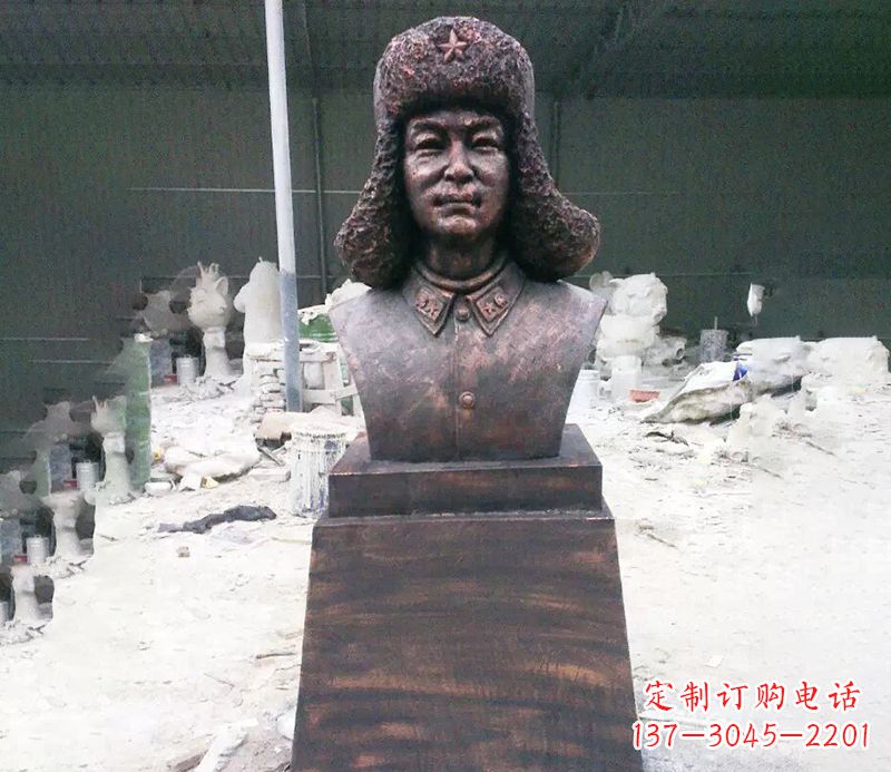 泉州风采灿烂,无与伦比的雷锋雕塑