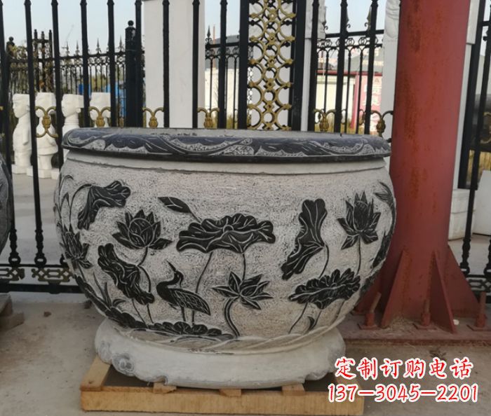 泉州中领雕塑是一家专业的雕塑定制厂家,提供各…