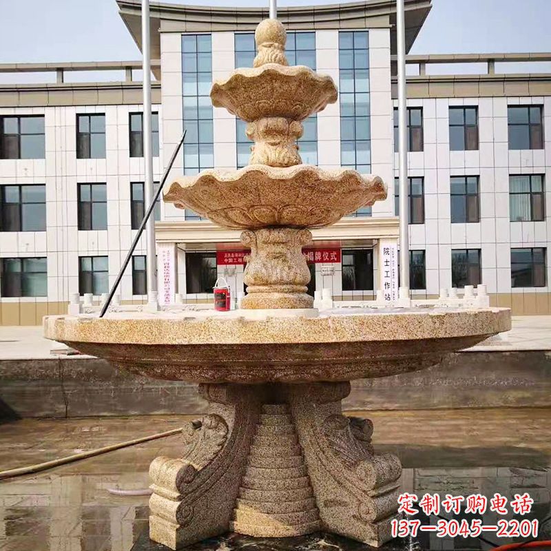 泉州中领雕塑的精美莲花石雕