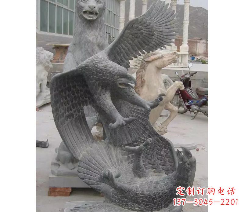 泉州中领雕塑推出的石雕老鹰是一款充满生机与力…