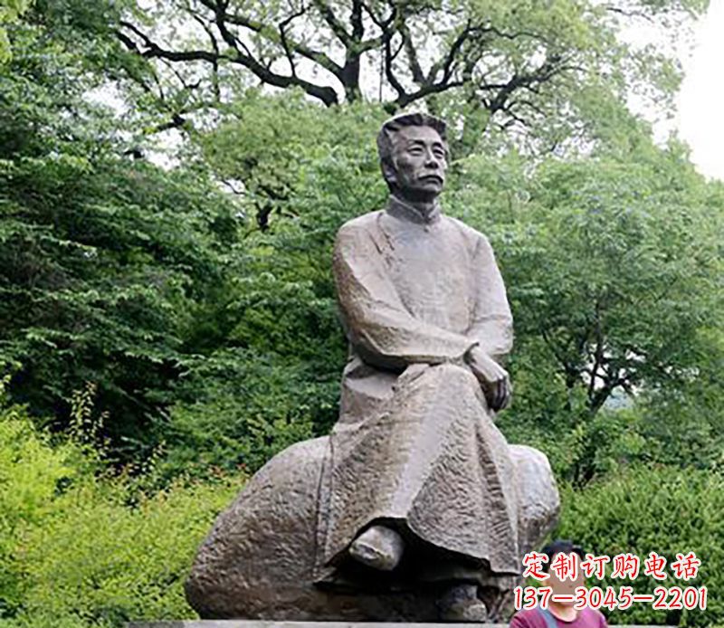 泉州倾情打造鲁迅公园手工雕塑