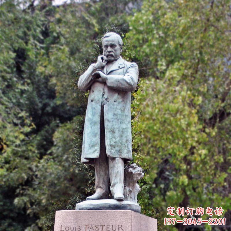 泉州领雕塑-路易斯·巴斯德站姿雕像