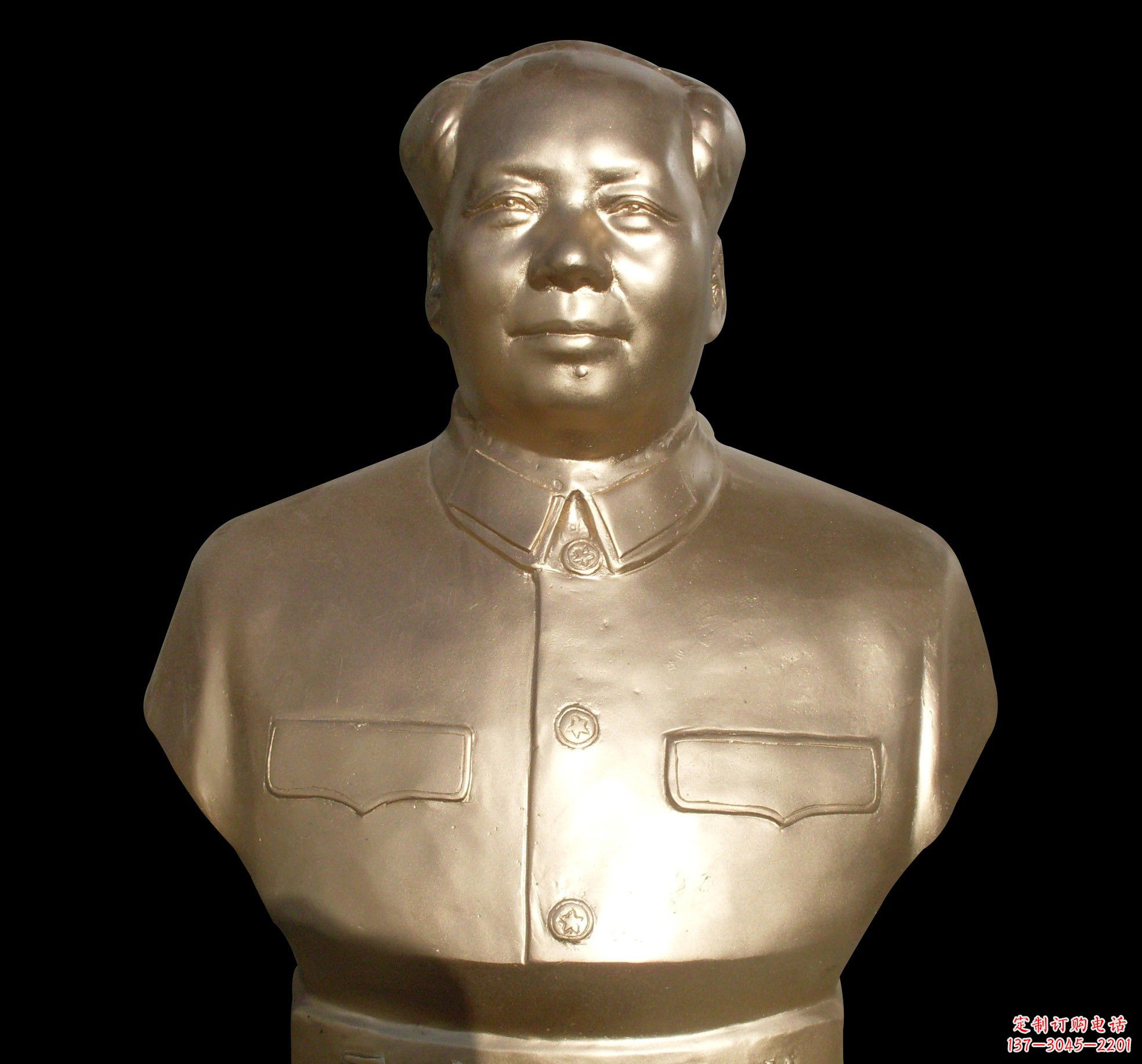 泉州劳动精神永存——毛主席半身铜像