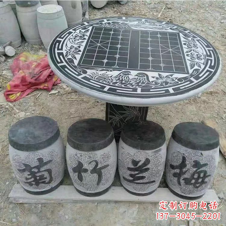 泉州传统文化融入石桌凳雕塑