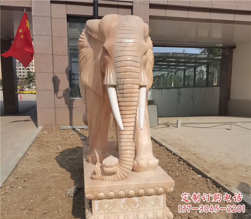 泉州品质卓越,大象石雕门口装点