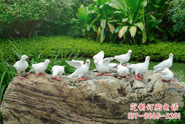 泉州鸽子雕塑,母亲抱孩子的传家之宝