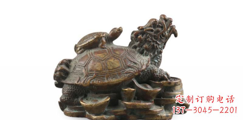 泉州雕塑非凡,铜雕龙龟母子精美