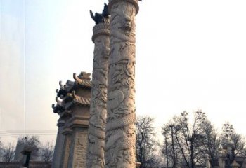 泉州精致精美的华表柱石雕
