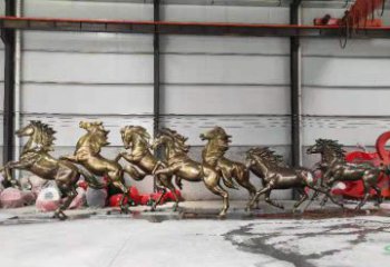 泉州高贵雕塑，骏马奔腾玻璃钢动物雕塑户外摆件