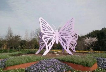 泉州流动而优雅的蝴蝶雕塑