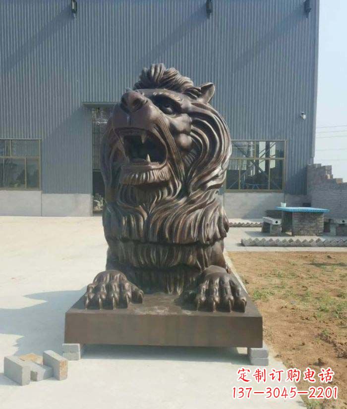 泉州趴着的欧式狮子铜雕