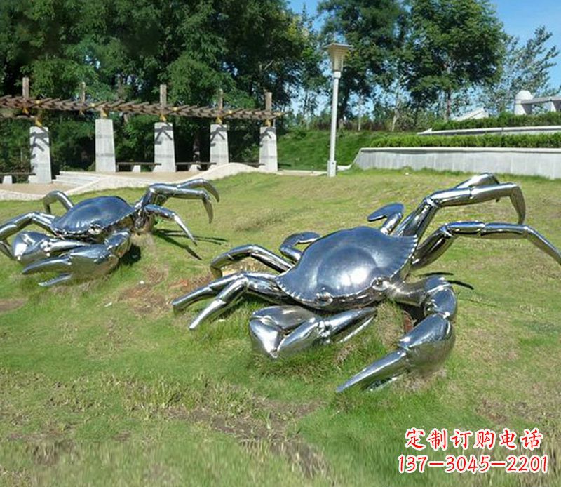 泉州螃蟹雕塑不锈钢