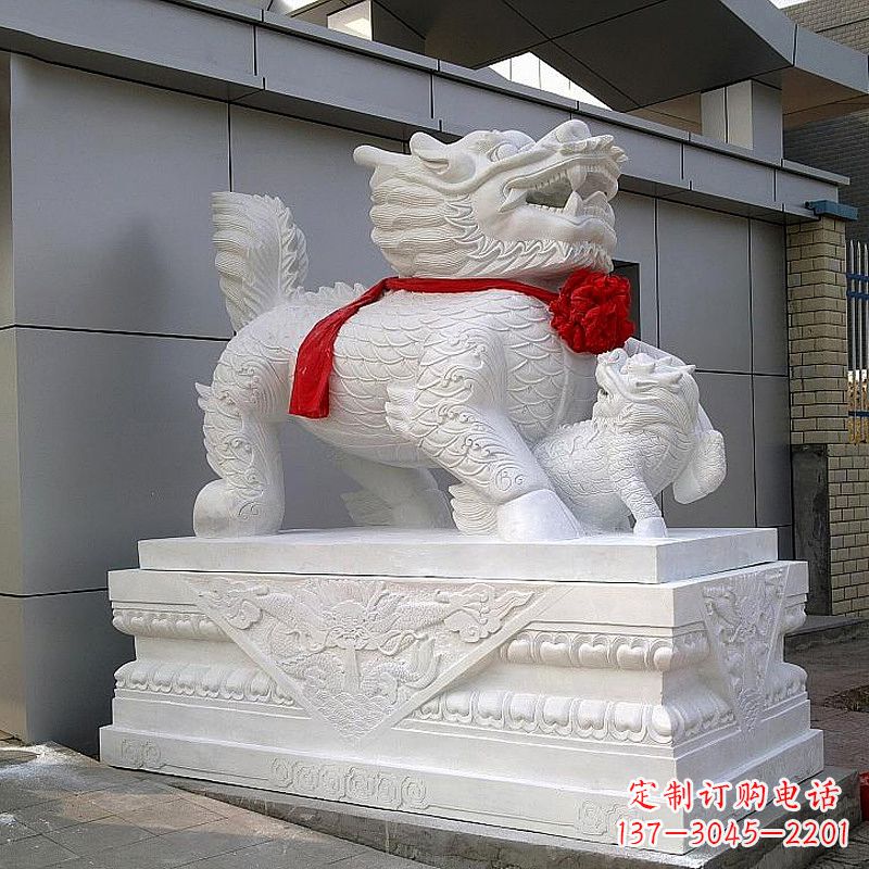 泉州超精美的中国麒麟石雕