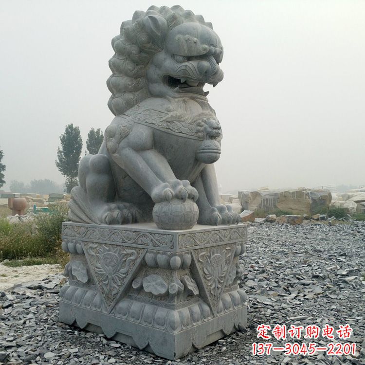 泉州青石北京狮子雕塑,雕刻传承千古之魅力