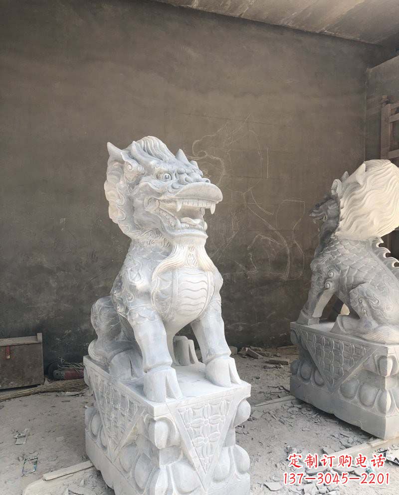 泉州精致雕刻,青石仿古麒麟雕塑
