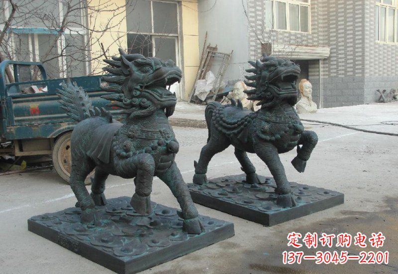 泉州唯美雕塑:青铜立式麒麟