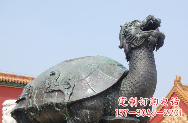 泉州青铜龙雕塑,象征传统文化之美