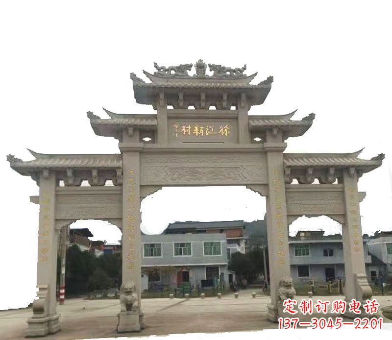 泉州三门牌坊仿古石雕,雕刻精美传承传统