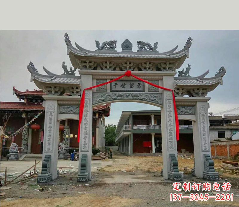泉州以传统工艺为源的独特牌坊石雕