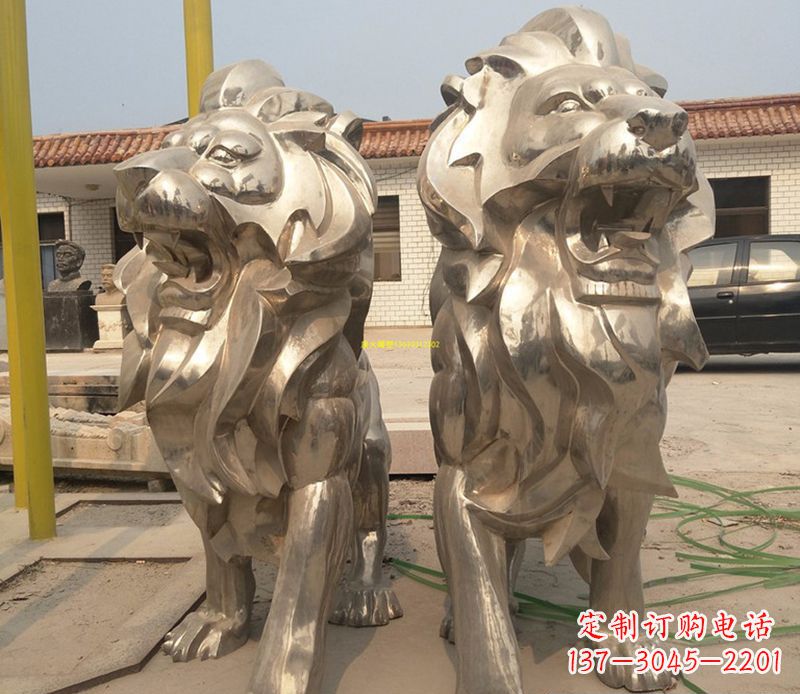 泉州象征力量与智慧的狮子雕塑