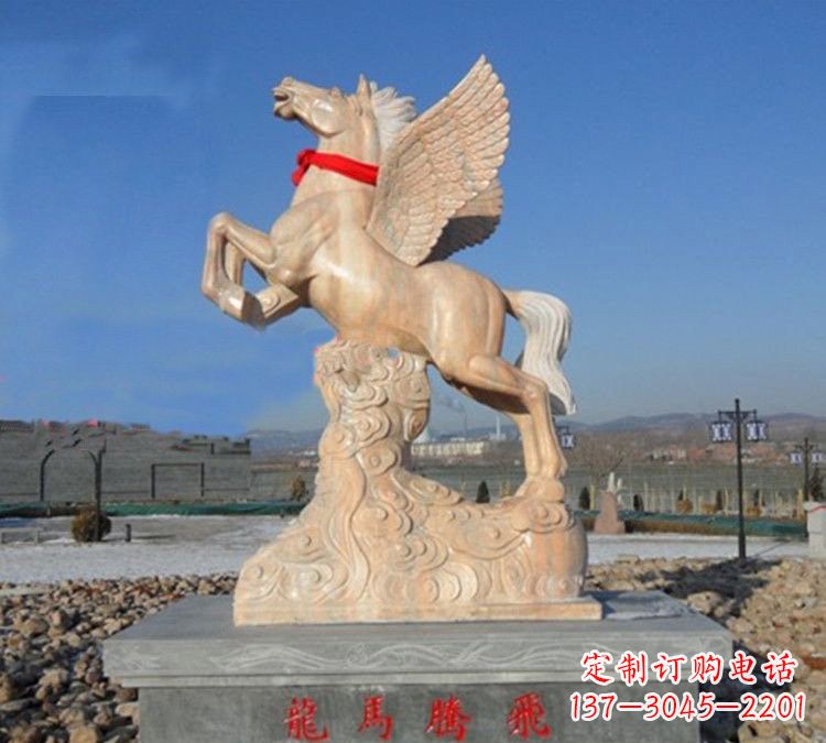 泉州让马雕塑赋予家居以灿烂热情——中领雕塑定制马雕塑