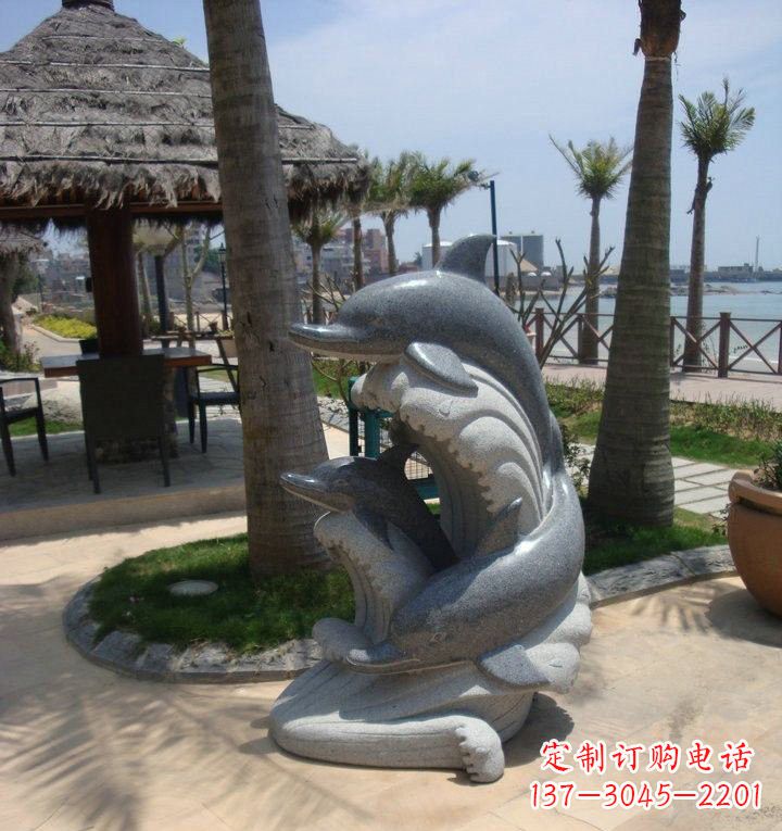 泉州海豚雕塑,让海洋之声带给你温暖