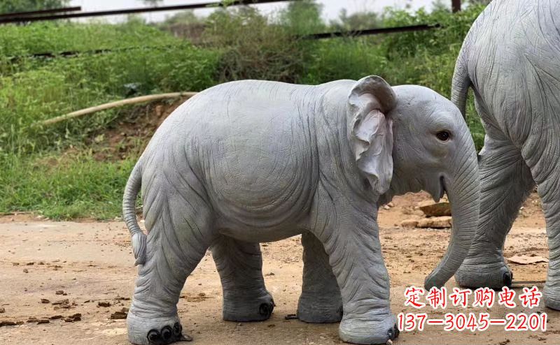 泉州青石大象雕塑,典雅而又时尚
