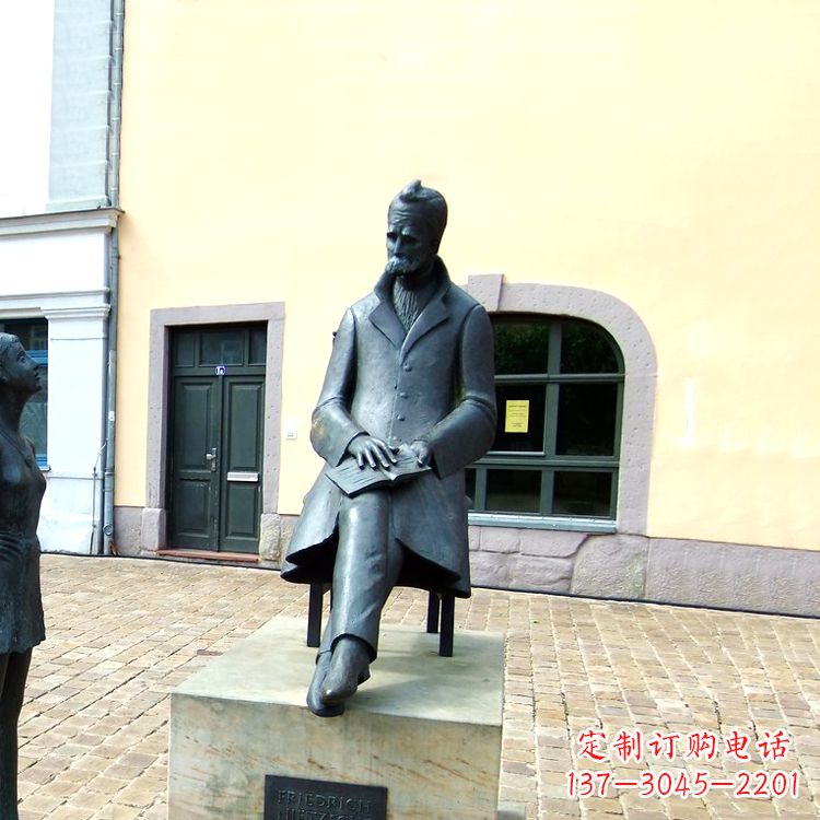 泉州世界名人德国著名哲学家尼采铜雕景观雕塑